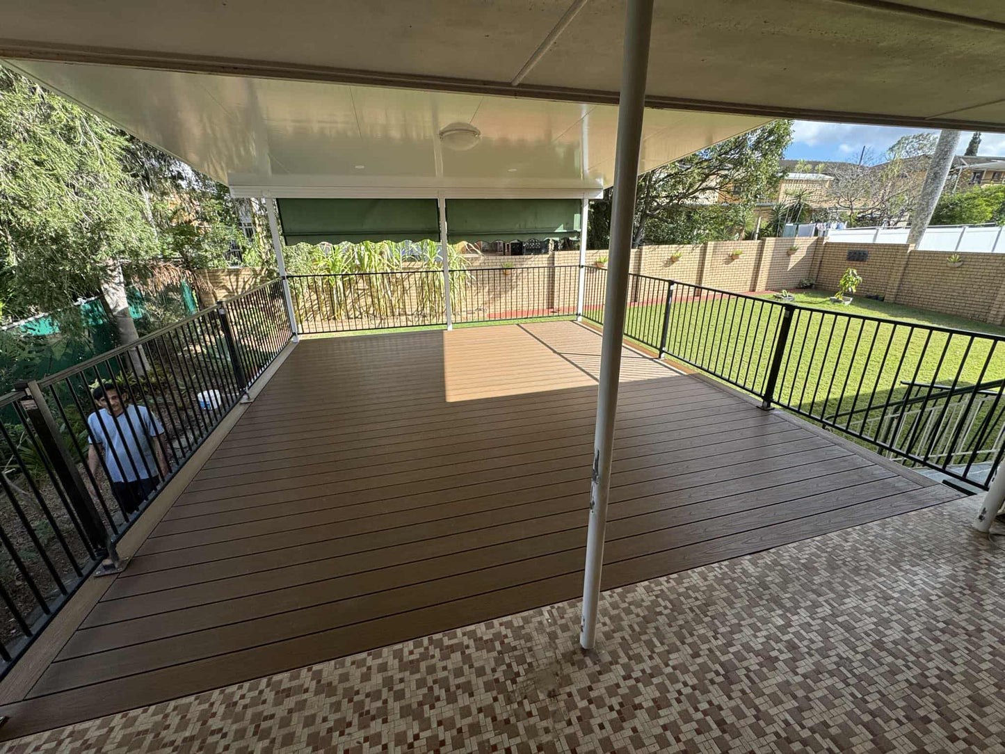 UltraDeck LuxWood Teak