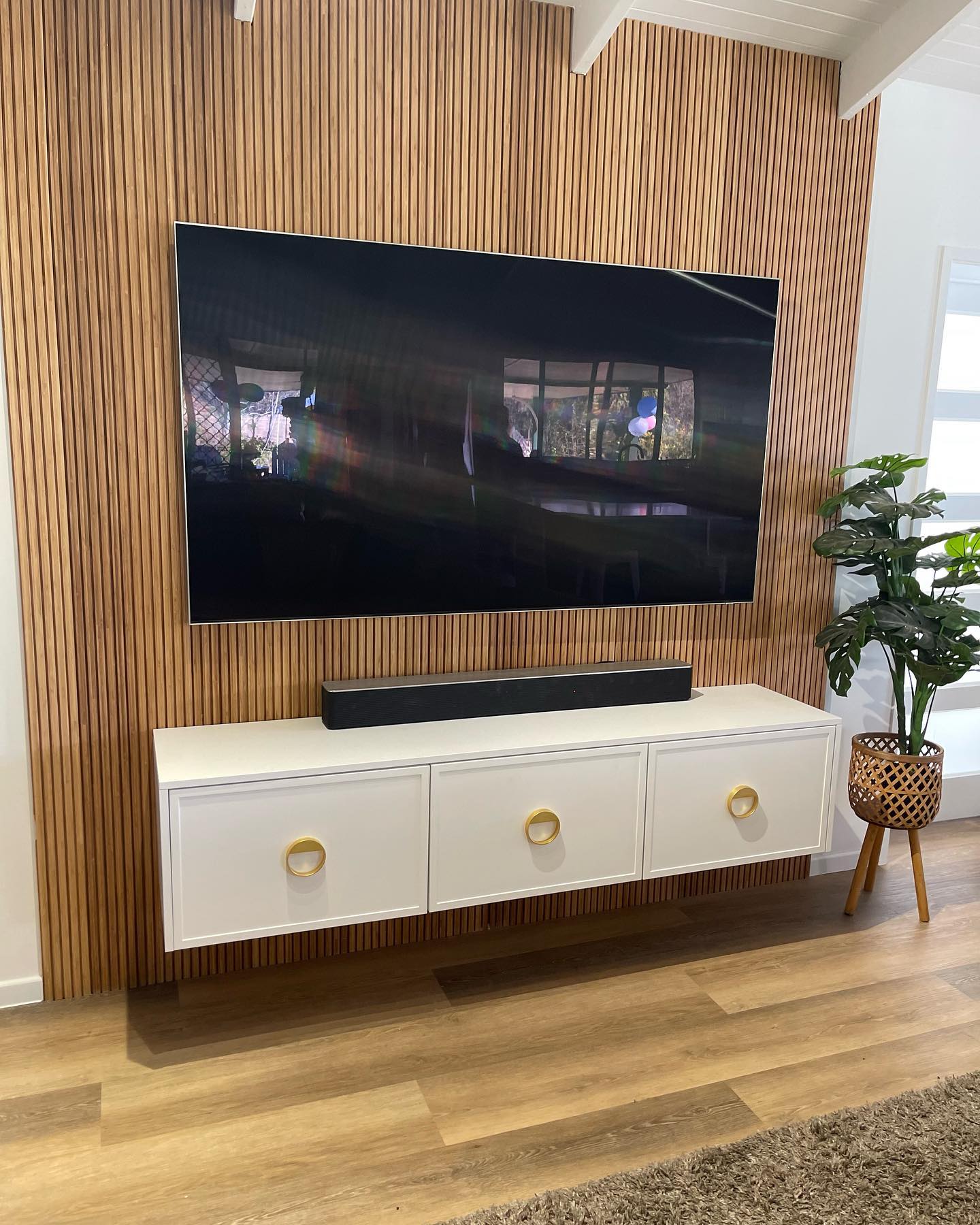 Coastal Oak - Timba Touch Hybrid Flooring - Floor Trader