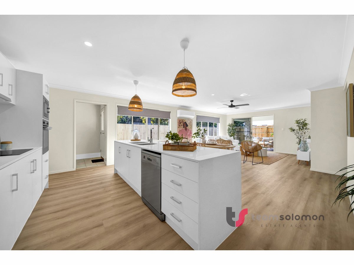 Prime Oak - Timba Touch Hybrid Flooring - Floor Trader