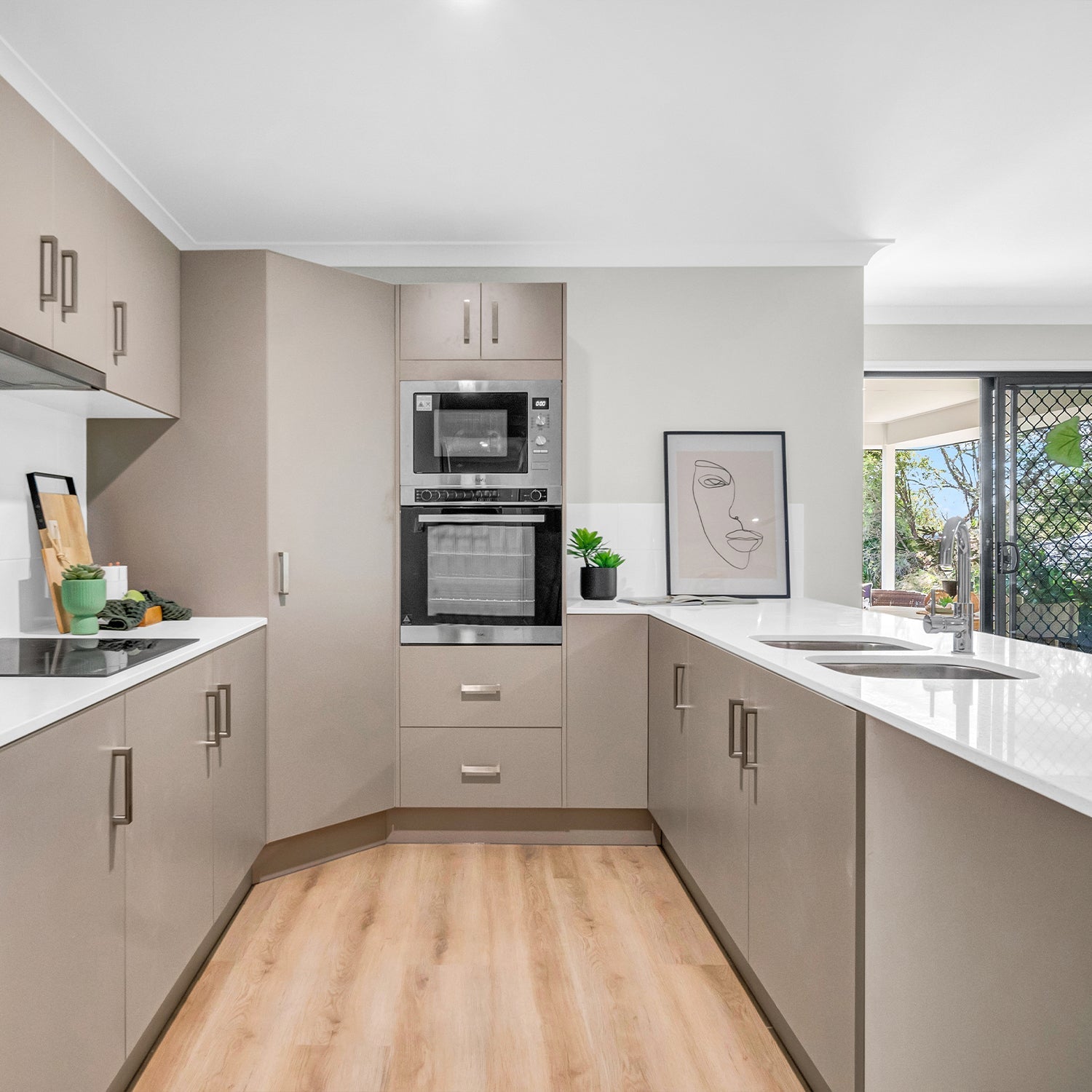 Prime Oak - Timba Touch Hybrid Flooring - Floor Trader