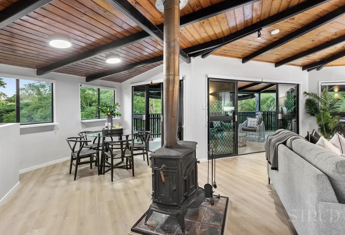 Prime Oak - Timba Touch Hybrid Flooring - Floor Trader