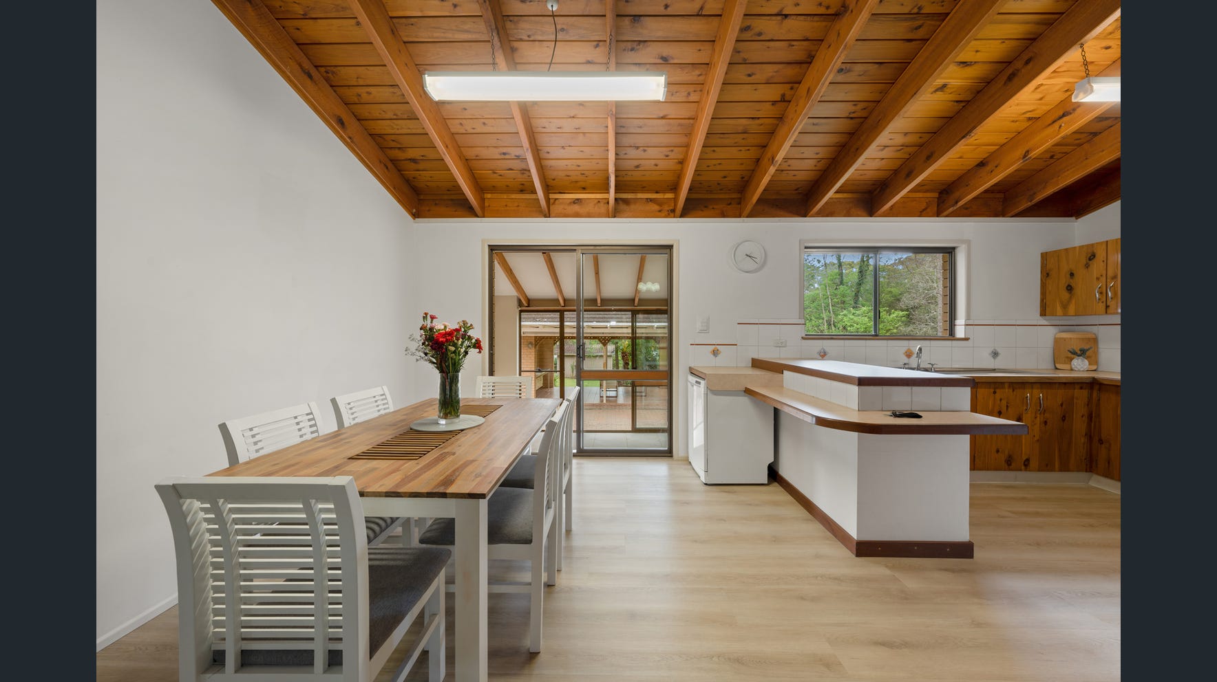 Prime Oak - Timba Touch Hybrid Flooring - Floor Trader