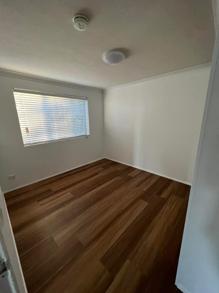 SPOTTED GUM - Timba Touch Hybrid Flooring - Floor Trader
