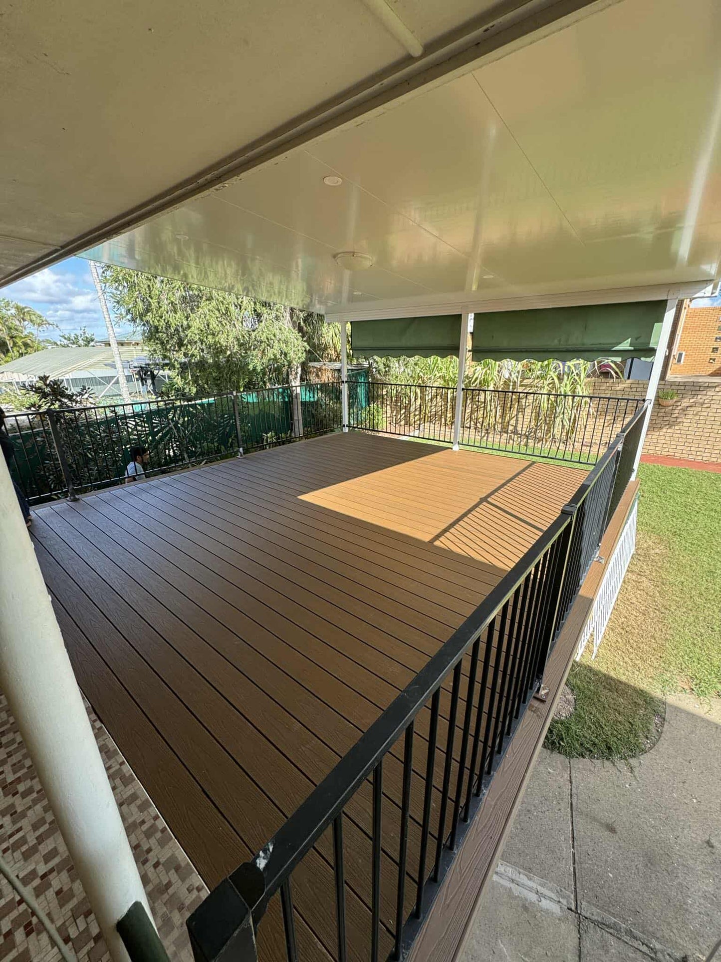 UltraDeck Essence -Teak