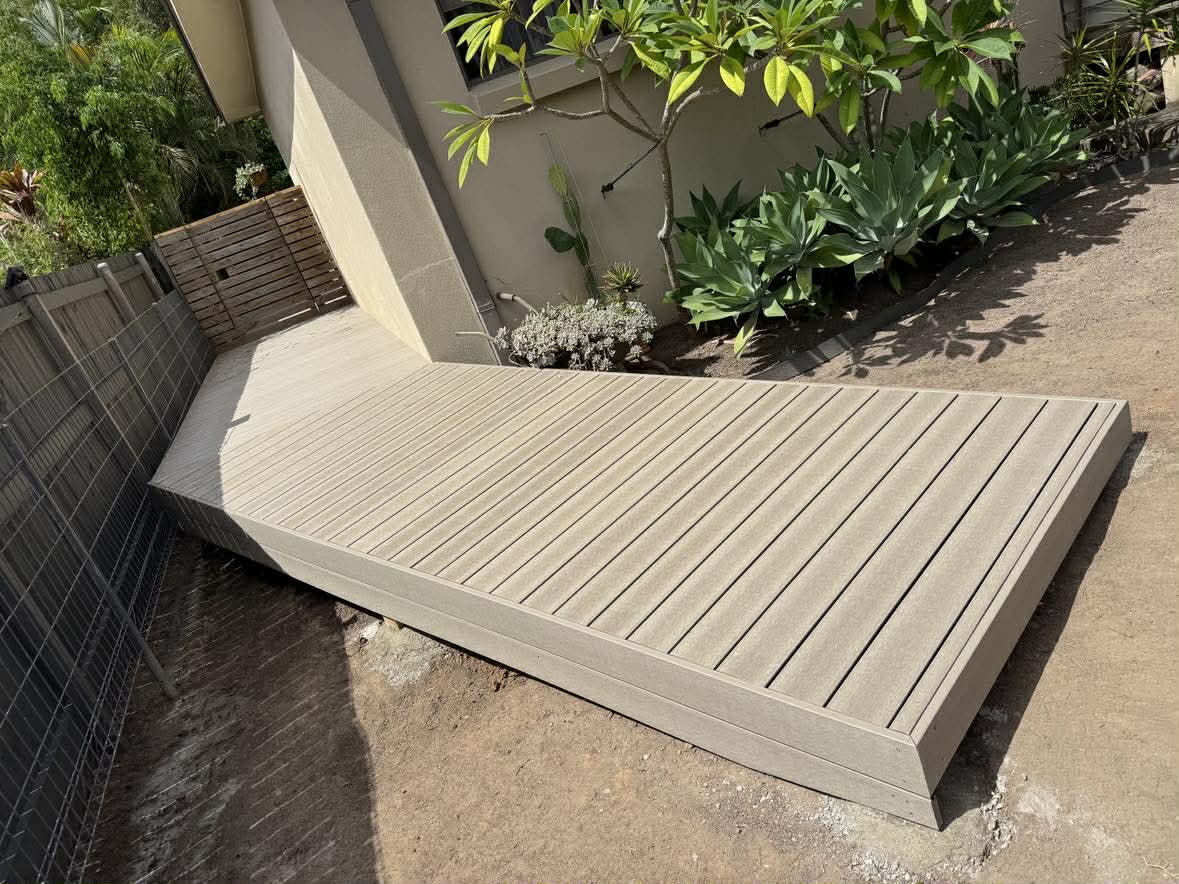 UltraDeck Essence - Beachwood