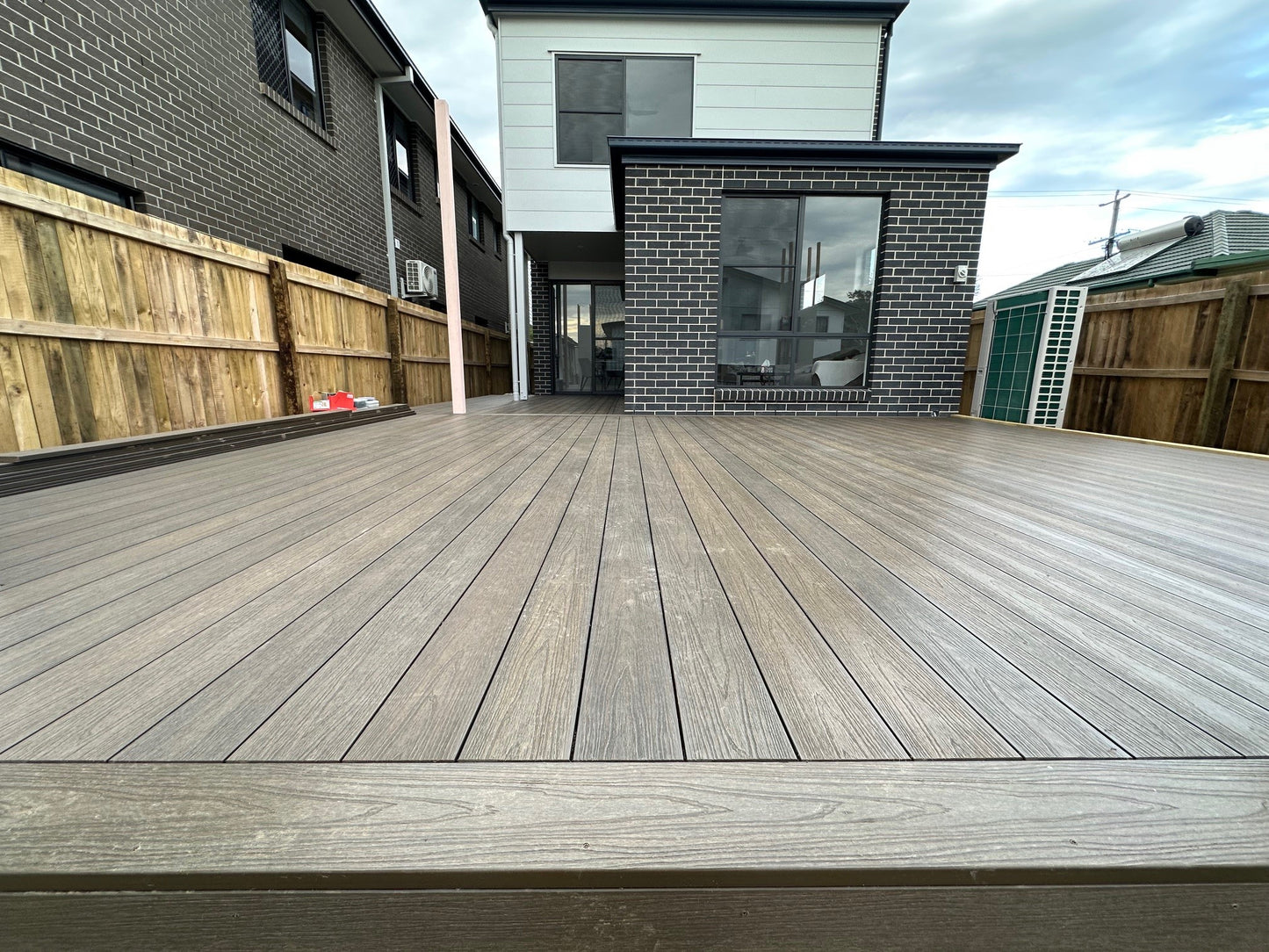 UltraDeck LuxWood Havana