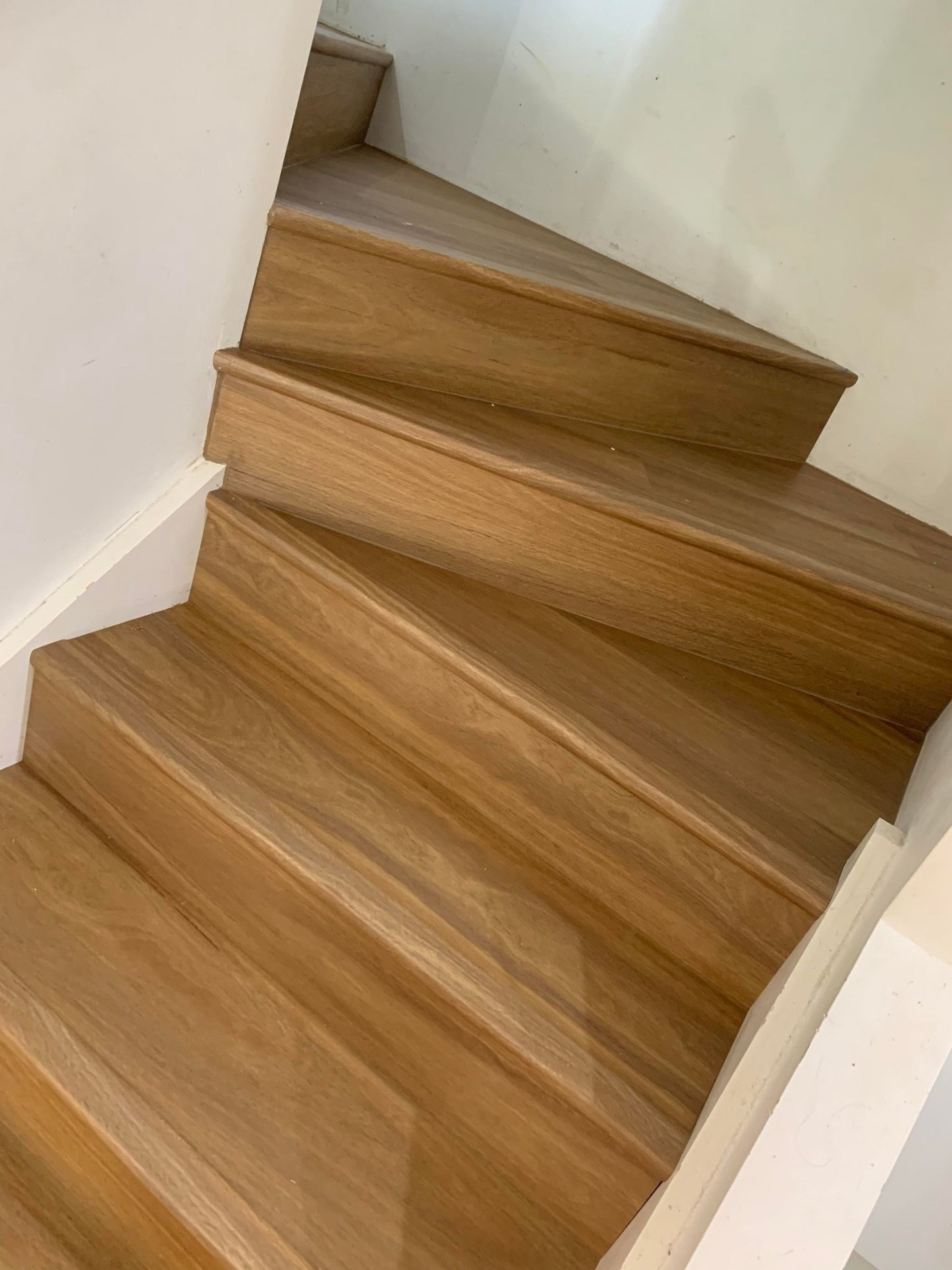 Blackbutt - Timba Touch Hybrid Flooring - Floor Trader