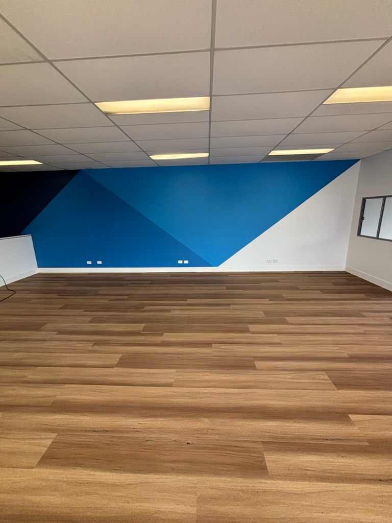 SPOTTED GUM - Timba Touch Hybrid Flooring - Floor Trader