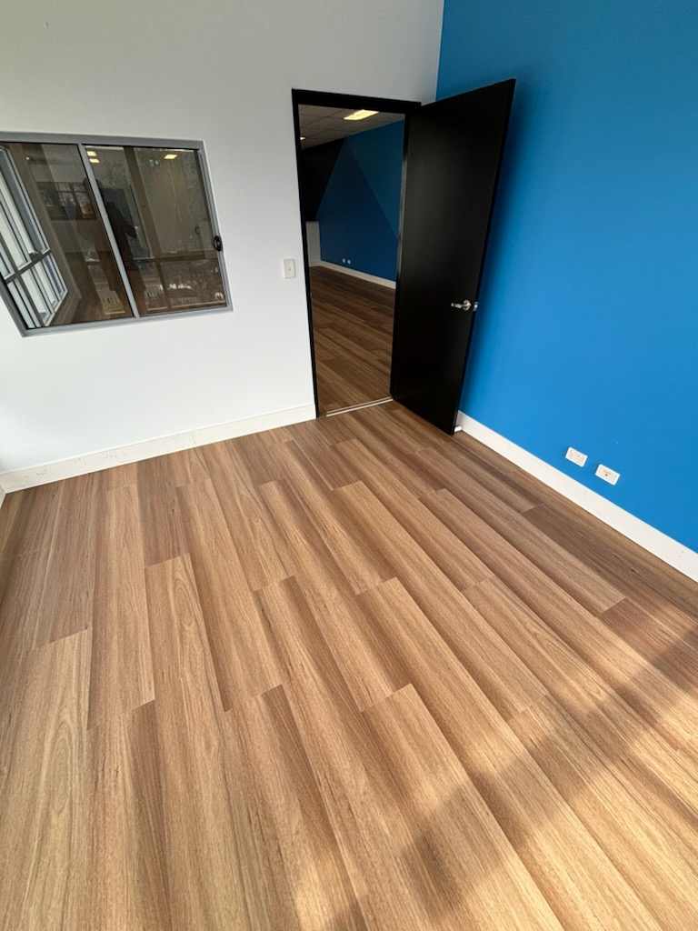 SPOTTED GUM - Timba Touch Hybrid Flooring - Floor Trader